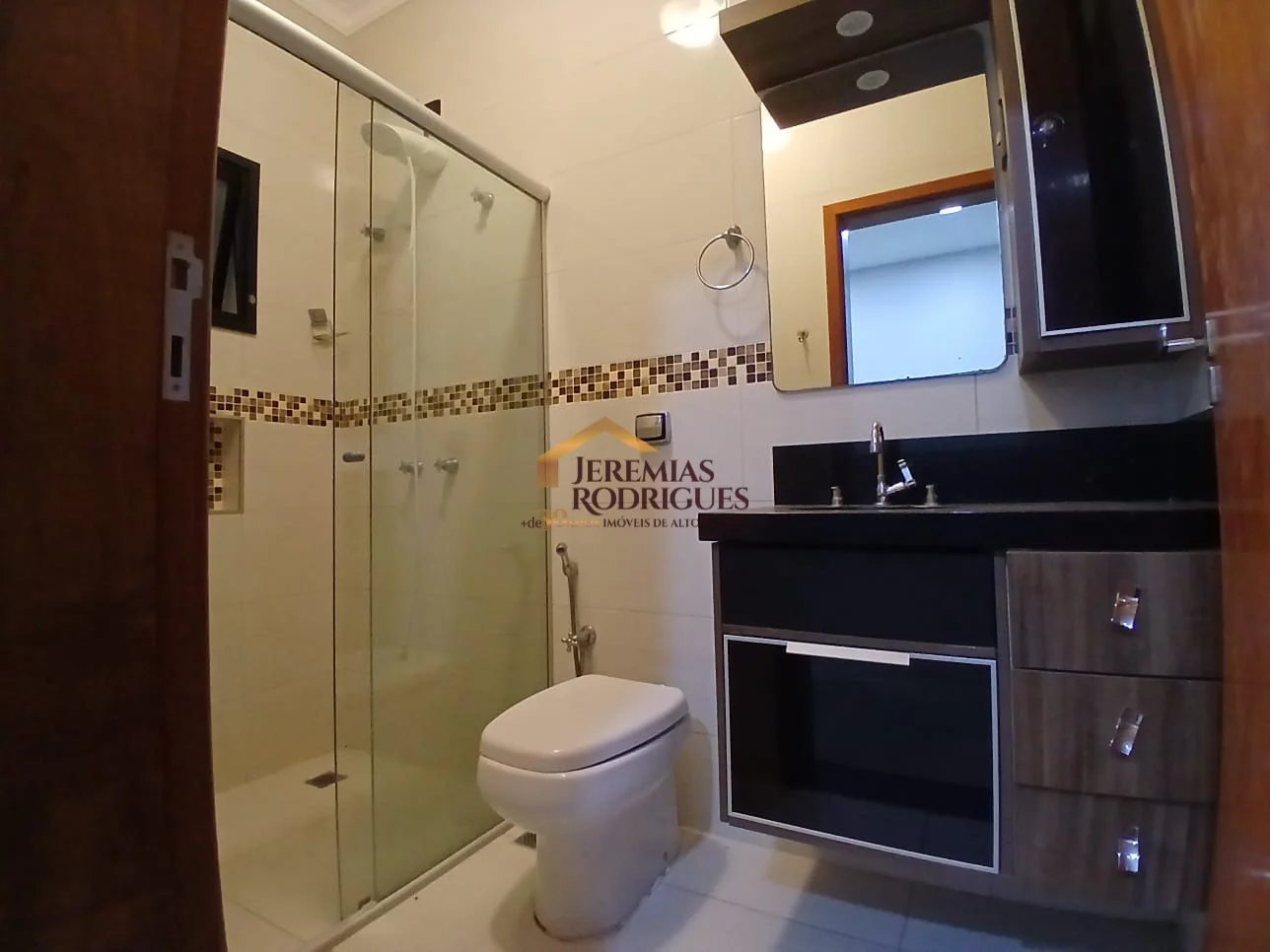 Casa para locação e venda no Condomínio Campos do Conde II em Tremembé/SP. — foto 9