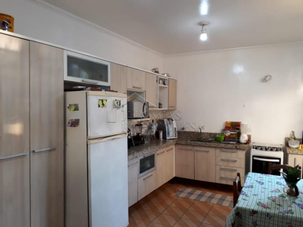 Casa à venda por R$ 680.000,00 - Pindamonhangaba/SP