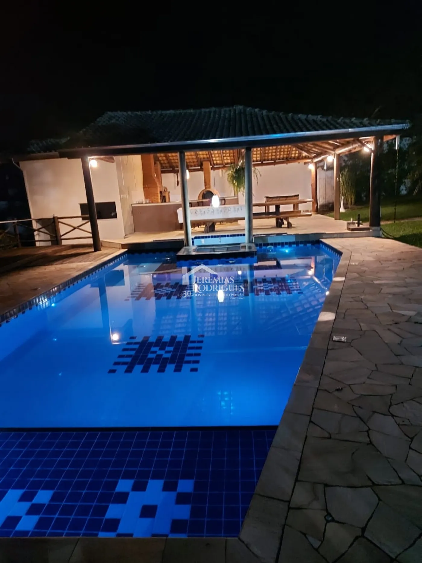 Rural misto à venda por R$ 1.800.000,00 - Pindamonhangaba/SP