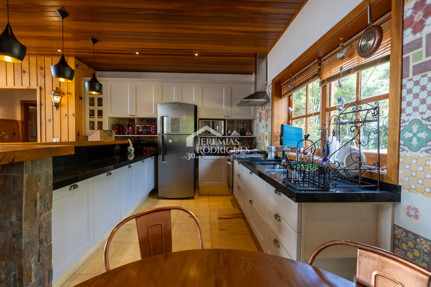 Fazenda com 2.904.000 m² - Sapucaí-Mirim - MG