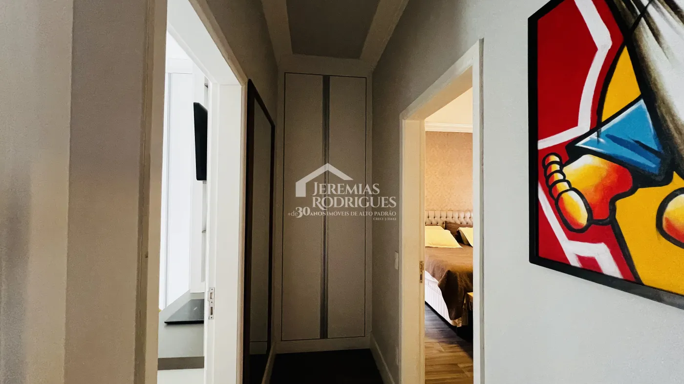 Casa à venda com 3 suítes no Condomínio Campos do Conde II Chambord em Tremembé/SP