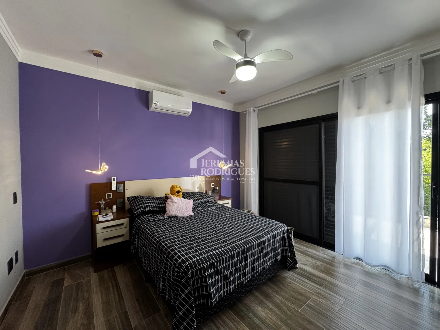 Casa com 3 dormitórios, 267 m² - Condomínio Parque das Araucárias - Tremembé/SP.