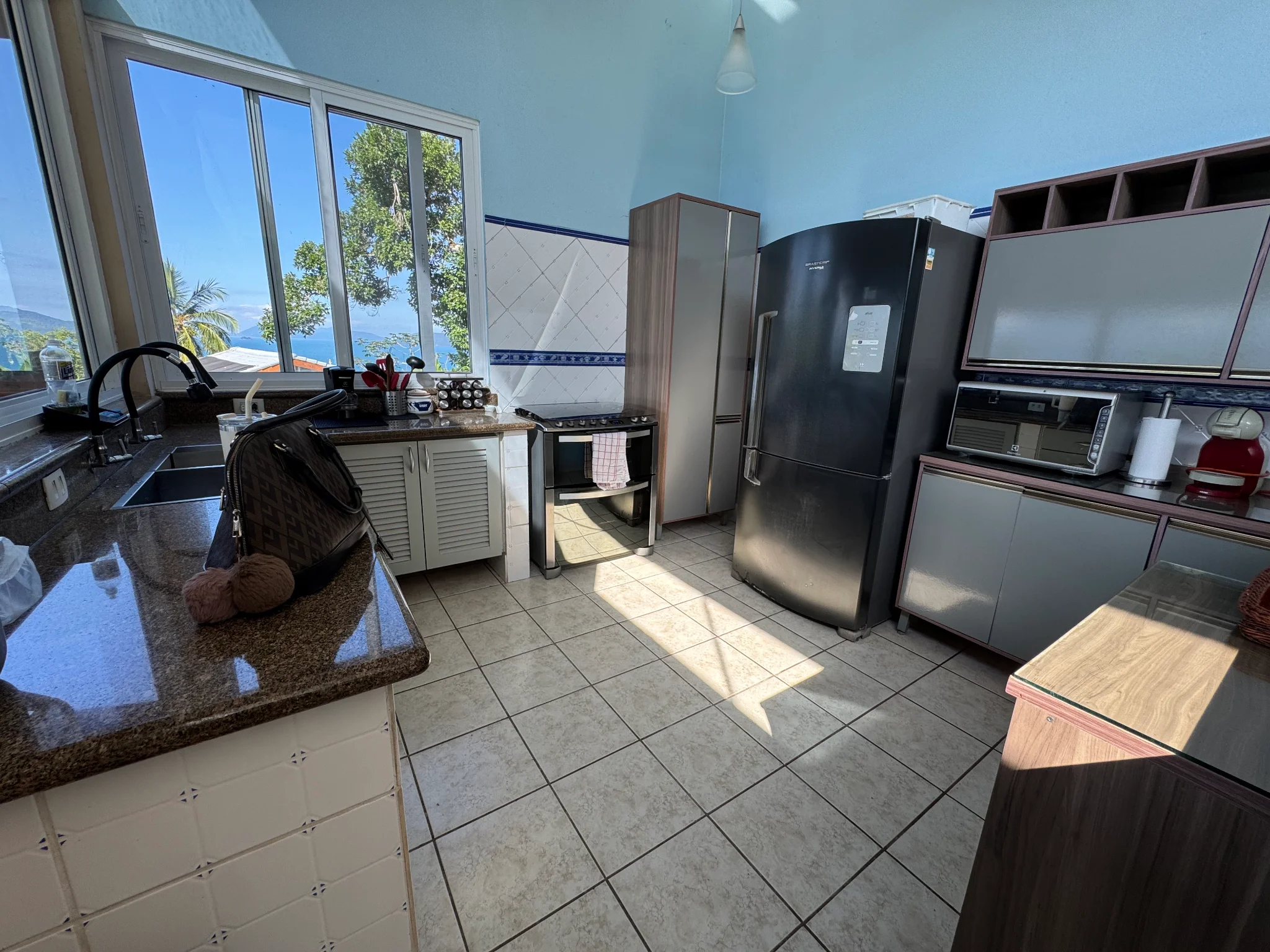 Casa à venda com 6 suítes no Condomínio Caçandoca em Ubatuba/SP