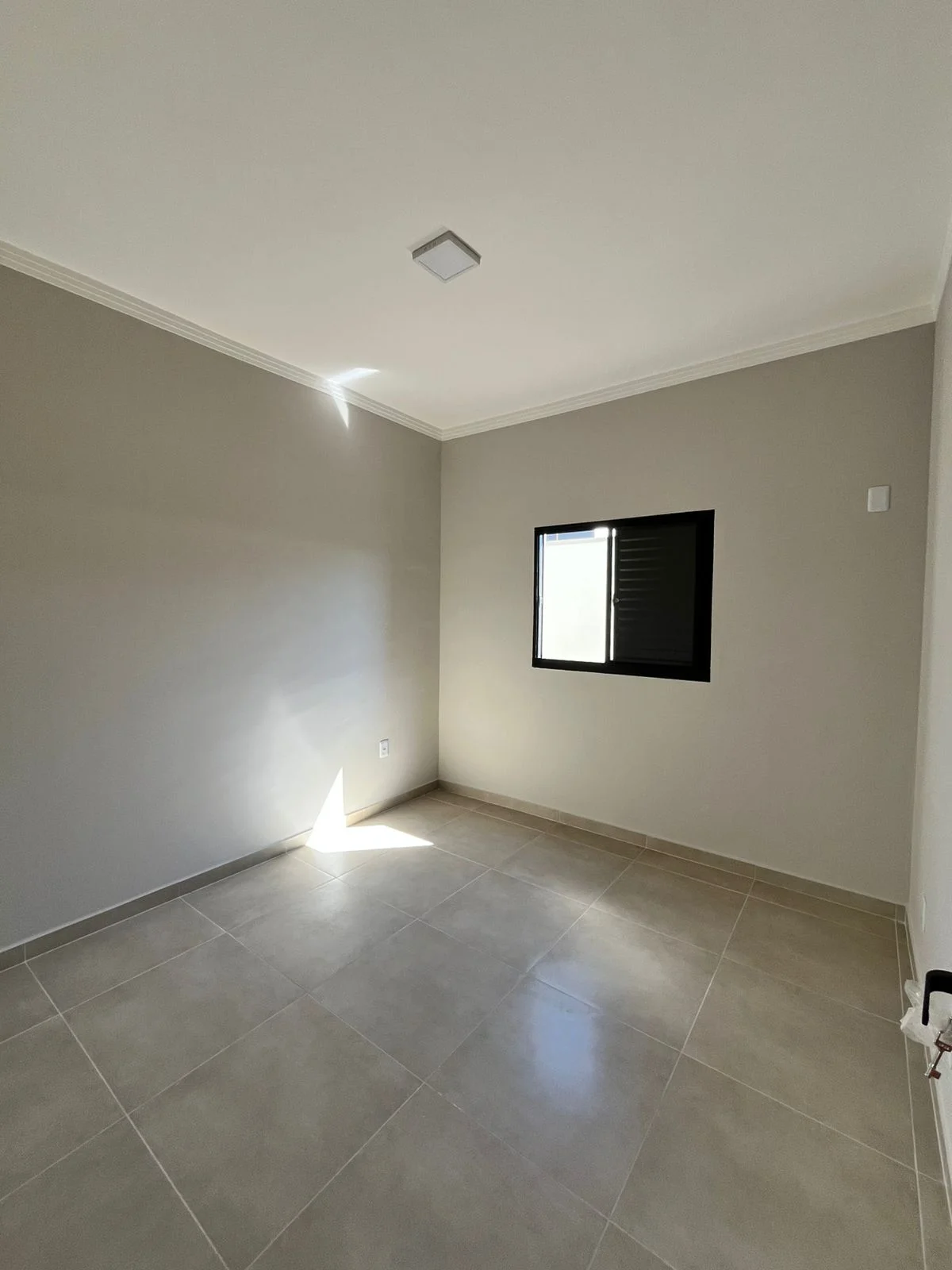 Casa à venda no Santa Clara – 3 quartos, suíte, área gourmet | Pindamonhangaba