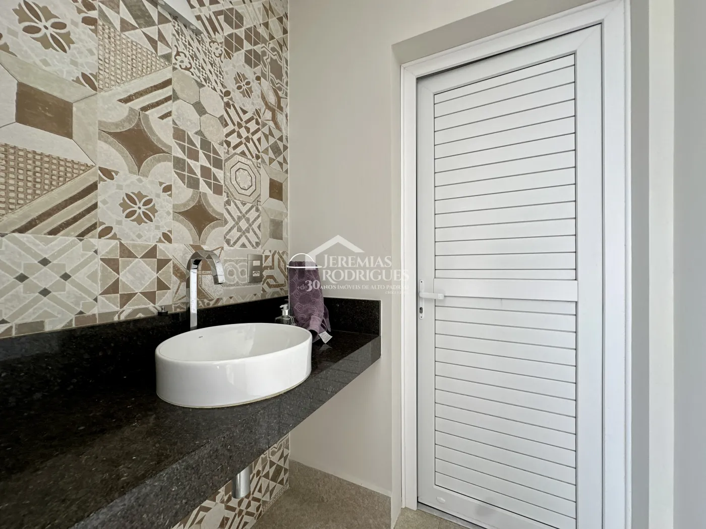 Casa com 4 dormitórios, 369 m² - Condomínio Terras de San Marco - Taubaté/SP.