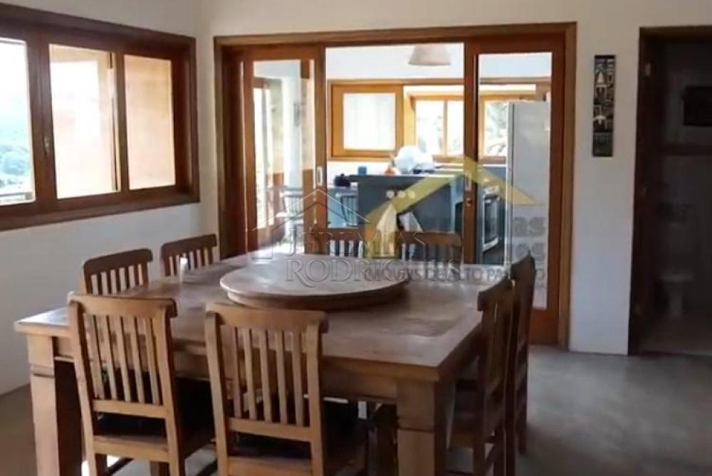 Casa para venda e locação com 3 dormitórios em Santo Antônio do Pinhal/SP