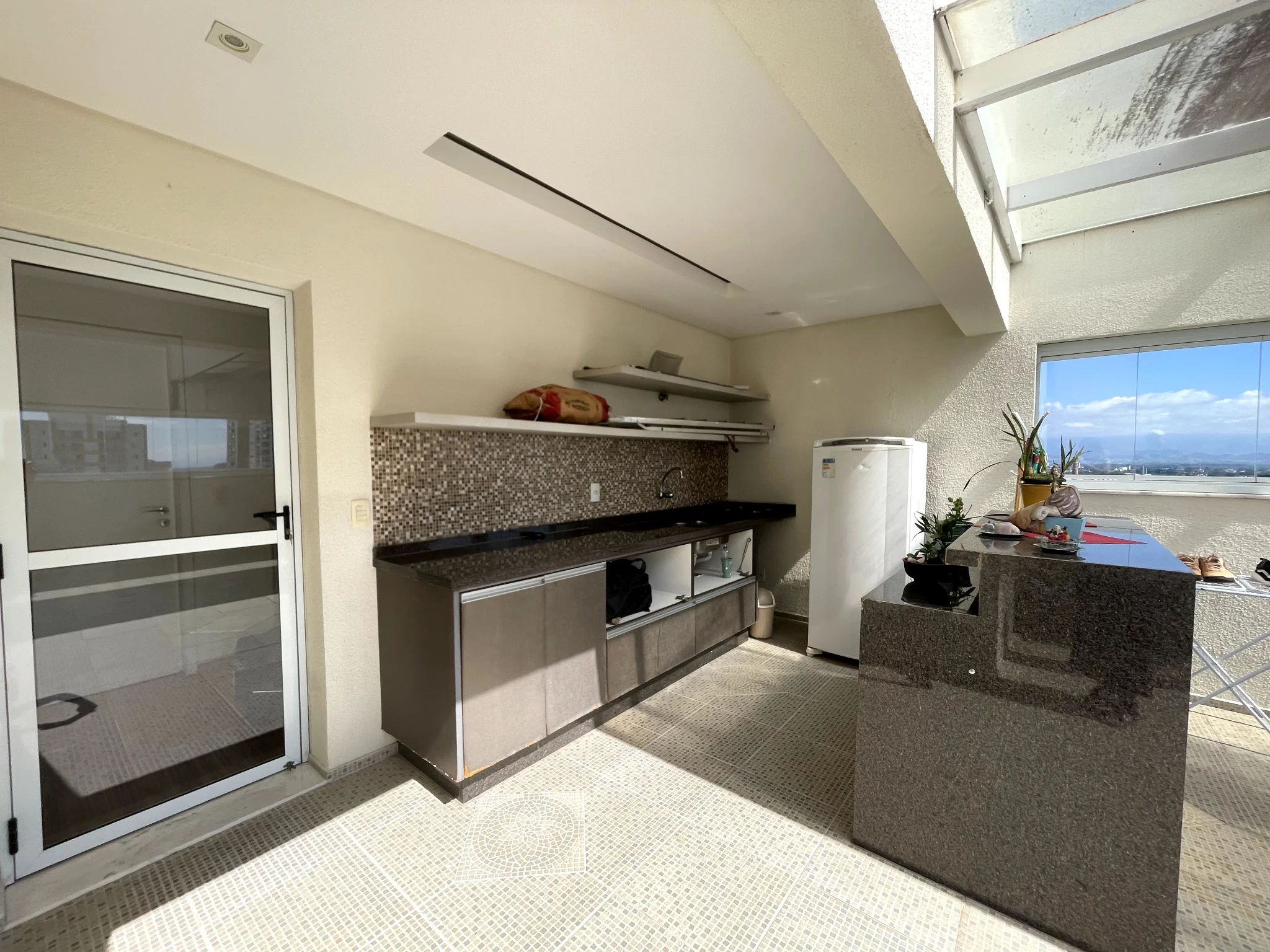 Cobertura duplex à venda no Edifício San Paolo em Taubaté/SP. 