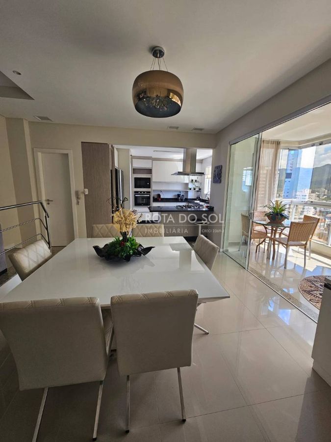 Residencial Diamante Cobertura Duplex 4 Suítes e 2 Vagas em Meia Praia Itapema SC — foto 6