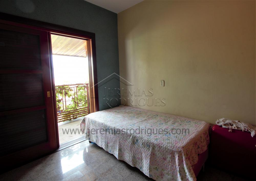 Casa à venda por R$ 1.350.000,00 - Taubaté/SP