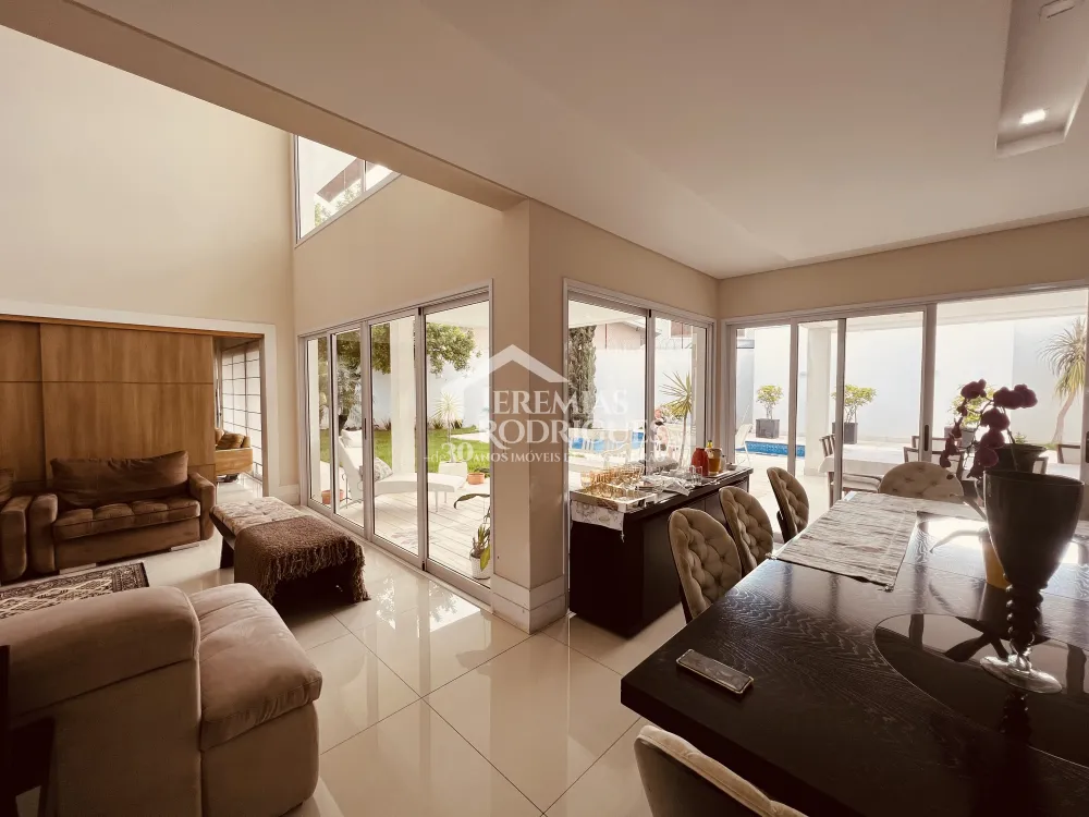 Casa com 6 quartos, 500 m² - Taubaté Village - Taubaté/SP