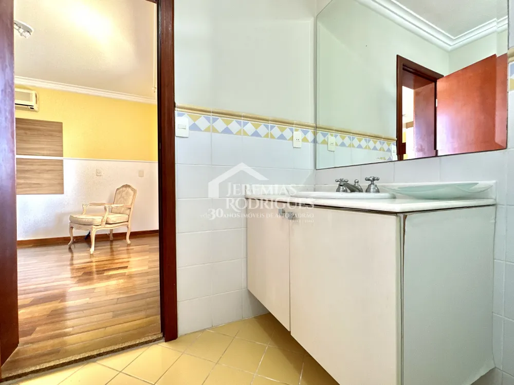 Casa com 4 quartos, 617 m² - Condomínio Taubaté Village - Taubaté/SP