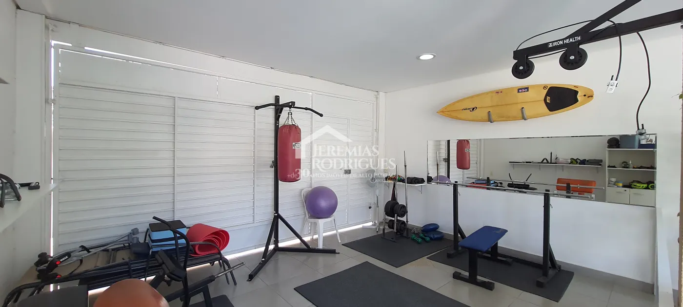 Casa com 3 suítes para venda no Condomínio Campos Do Conde II Versailles em Tremembé/SP