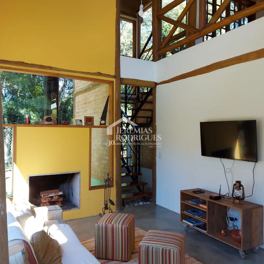 Casa com 4 quartos, 325 m² - Parque da Mantiqueira - Santo Antônio do Pinhal/SP