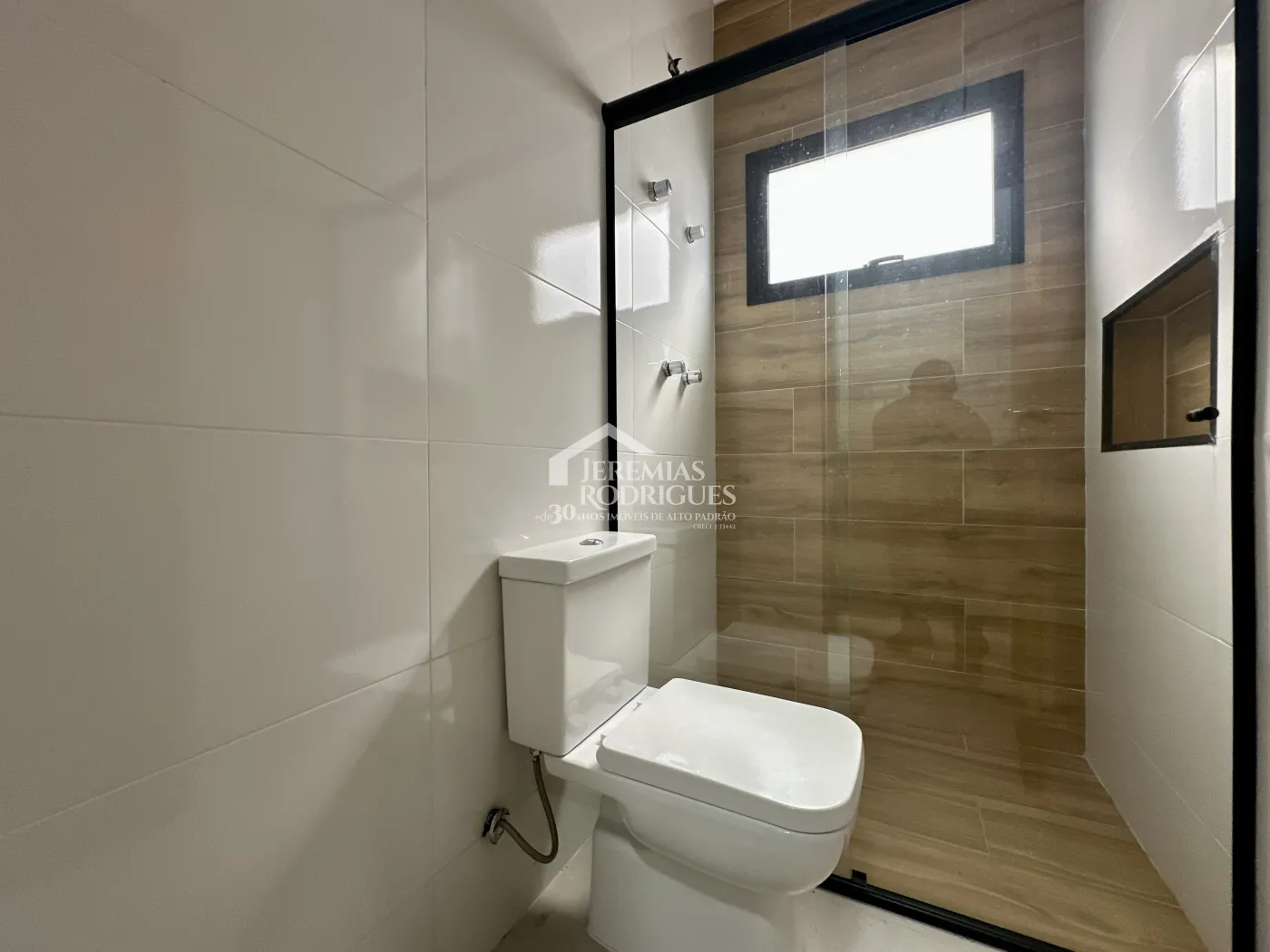 Casa para locação com 3 dormitórios no Condomínio Parque das Araucárias em Tremembé/SP