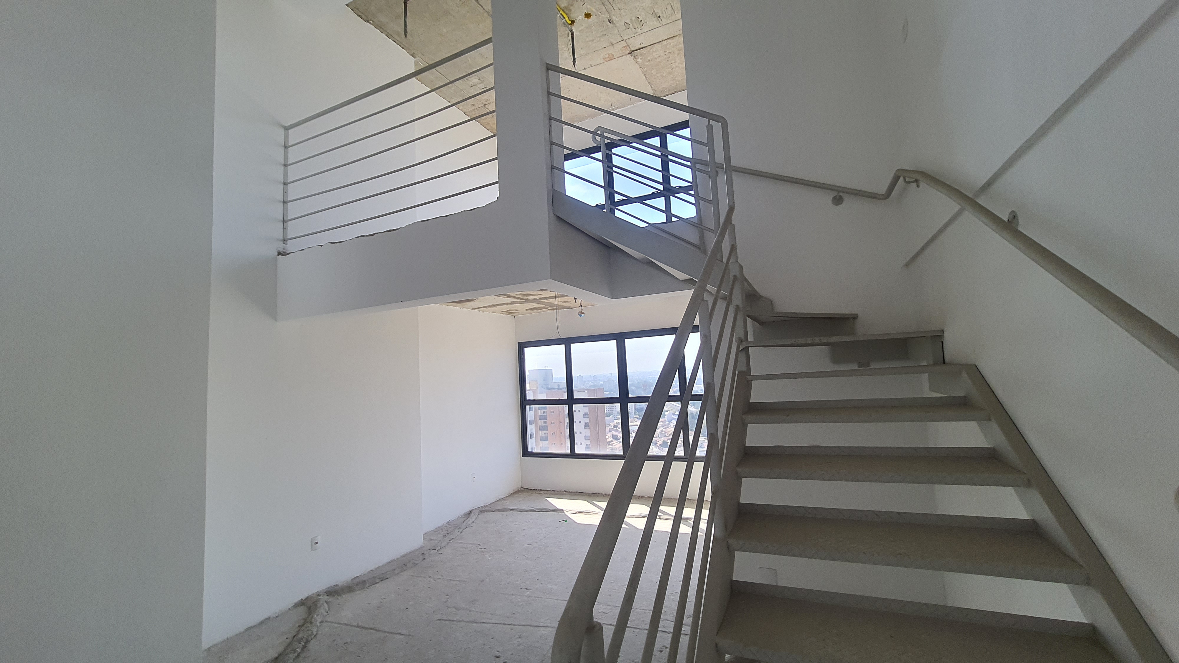 Sala comercial à venda, 70 m² no Edifício The One Office Tower em Taubaté/SP.