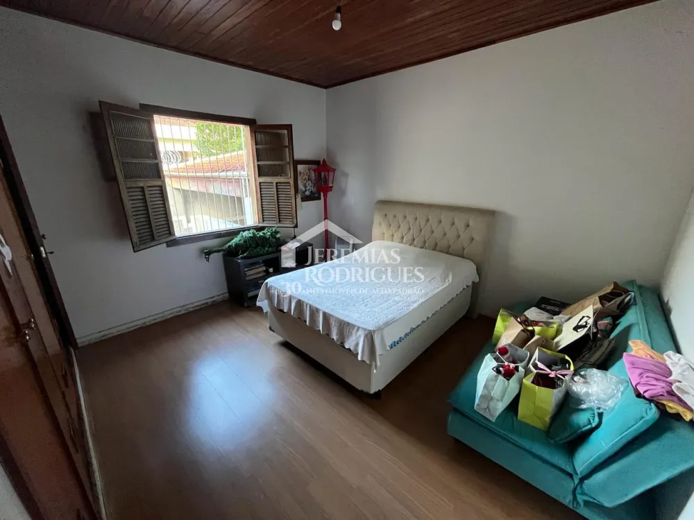 Casa com 3 dormitórios, 235 m² - Centro - Pindamonhangaba/SP