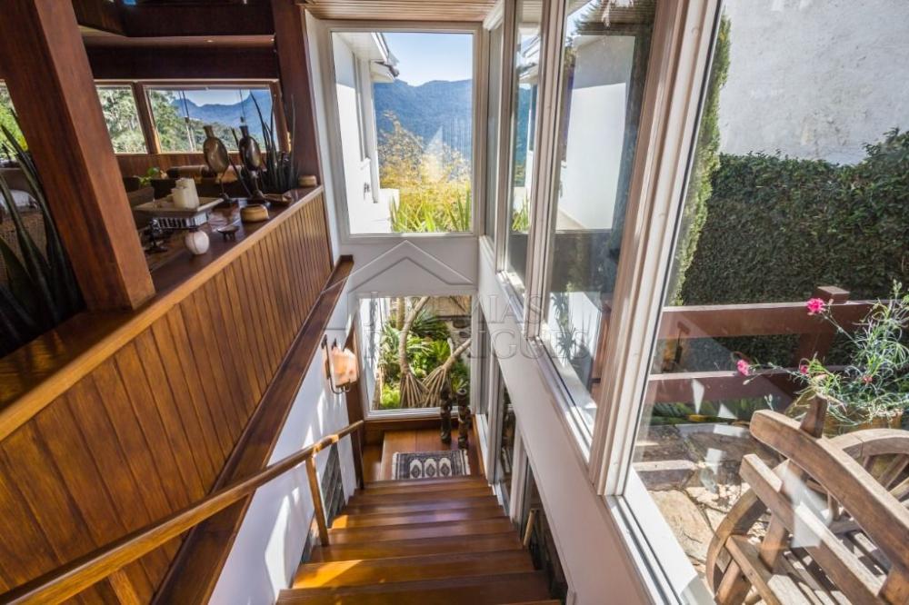 Casa à venda por R$ 6.350.000,00 - Campos do Jordão/SP