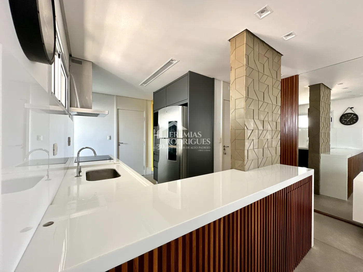 Apartamento com 3 dormitórios, 110 m² - Edifício Placere - Taubaté/SP
