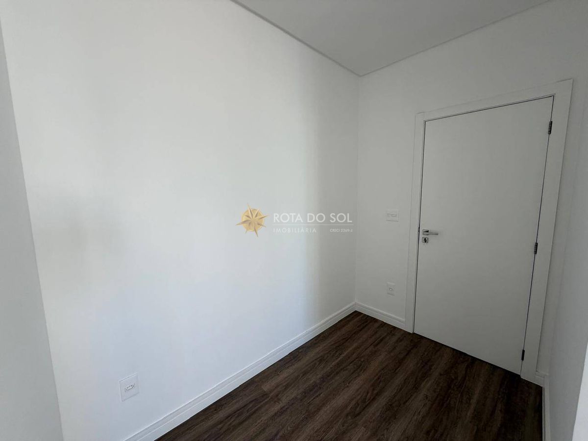 Diamond Tower Apartamento Quadra Mar 4 Suítes Meia Praia Itapema SC