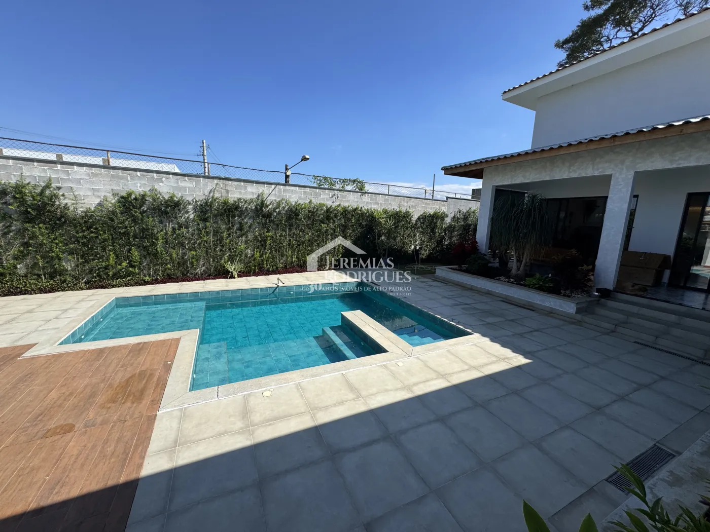 Casa à venda com 4 quartos no Condomínio Village Paineiras em Pindamonhangaba/SP