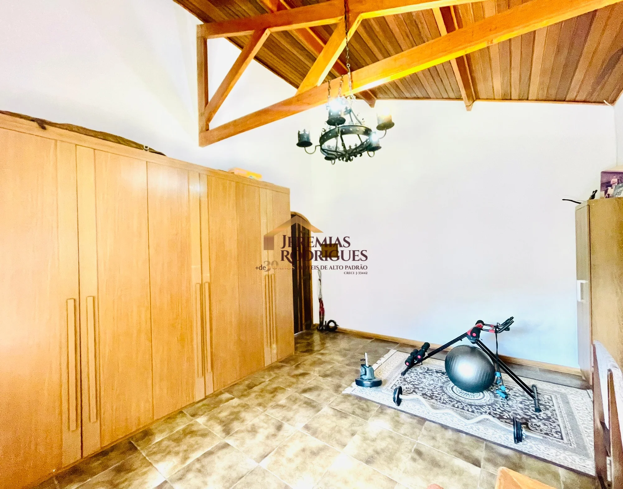 Casa à venda no Condomínio Chácaras Cataguá em Taubaté/SP. — foto 23
