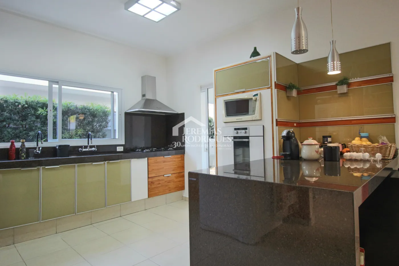 Casa com 3 suítes, 342 m² - Condomínio Taubaté Village - Taubaté/SP.