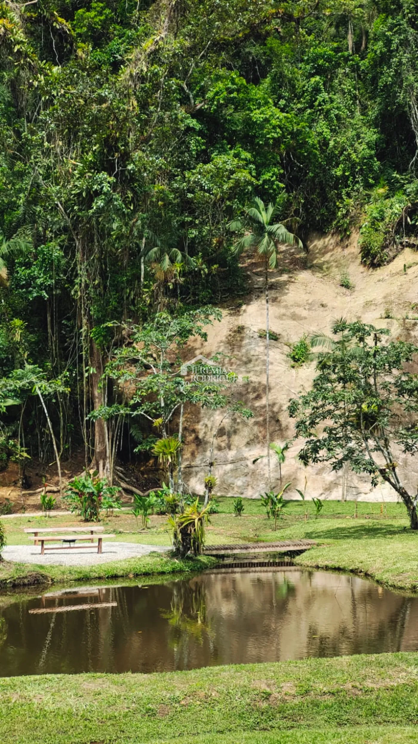 Casa com 3 dormitórios, 350 m² - Ubatumirim - Ubatuba/SP