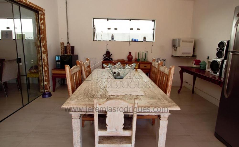 Casa à venda por R$ 2.200.000,00 - Tremembé/SP
