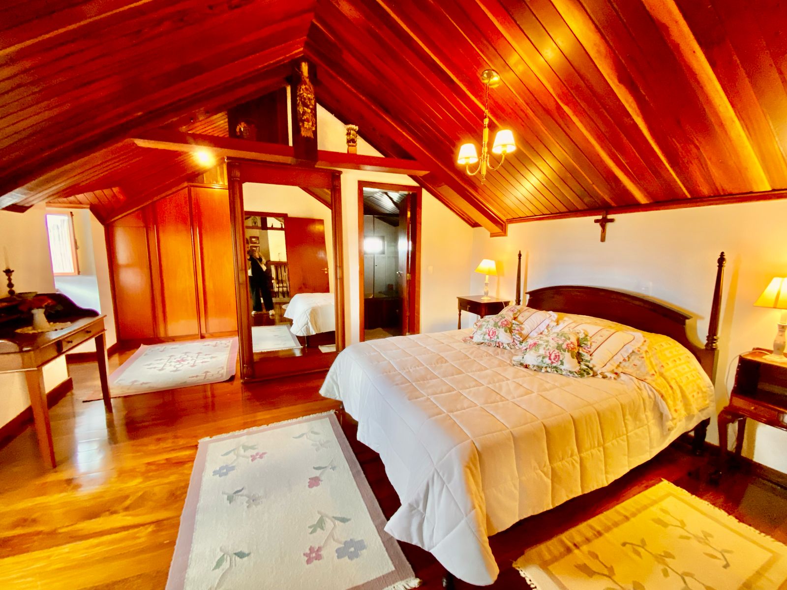 Apartamento à venda no Condomínio Le Bourg Saint Maurice em Campos do Jordão/SP.