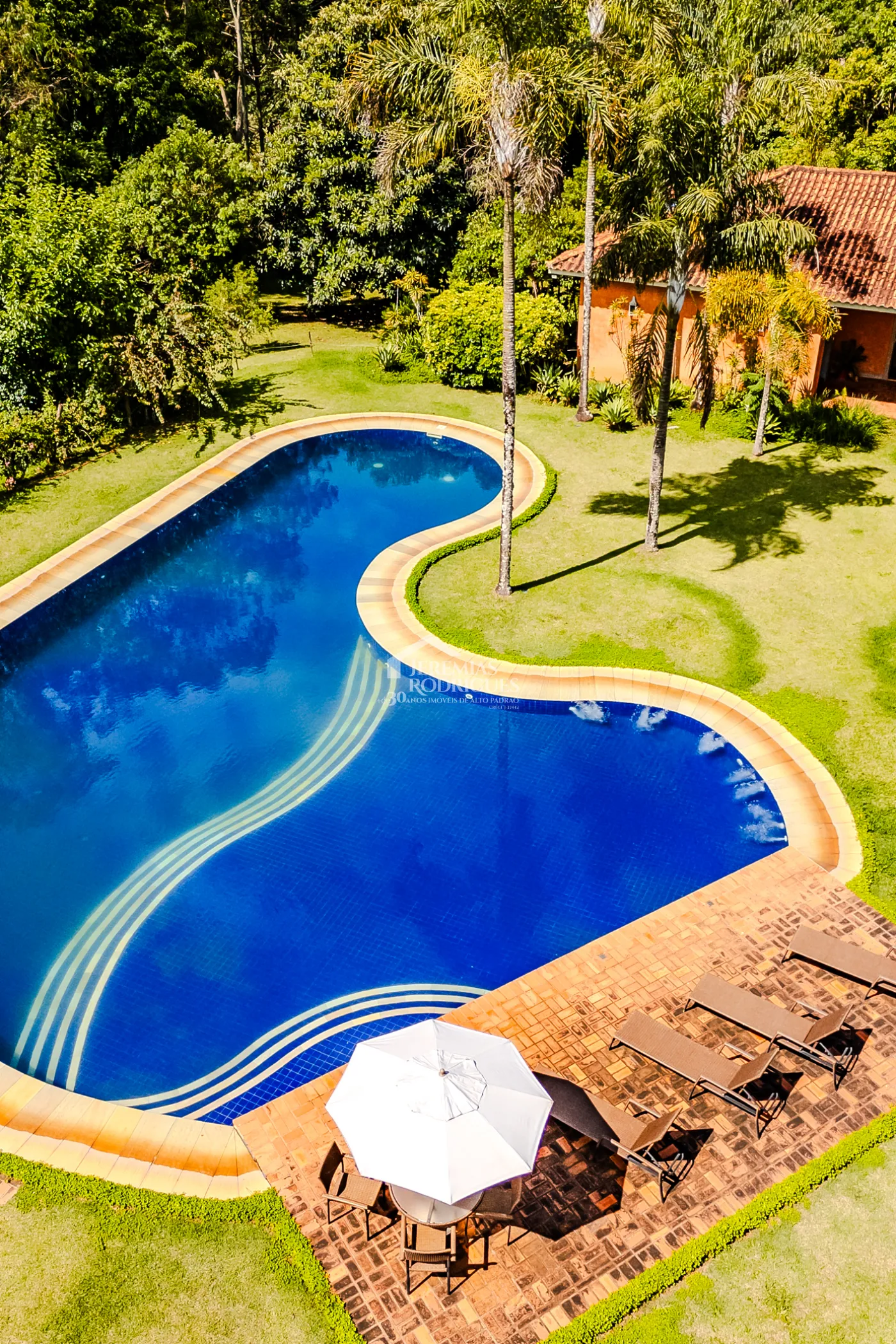 Casa à venda por R$ 6.200.000,00 - Cunha/SP