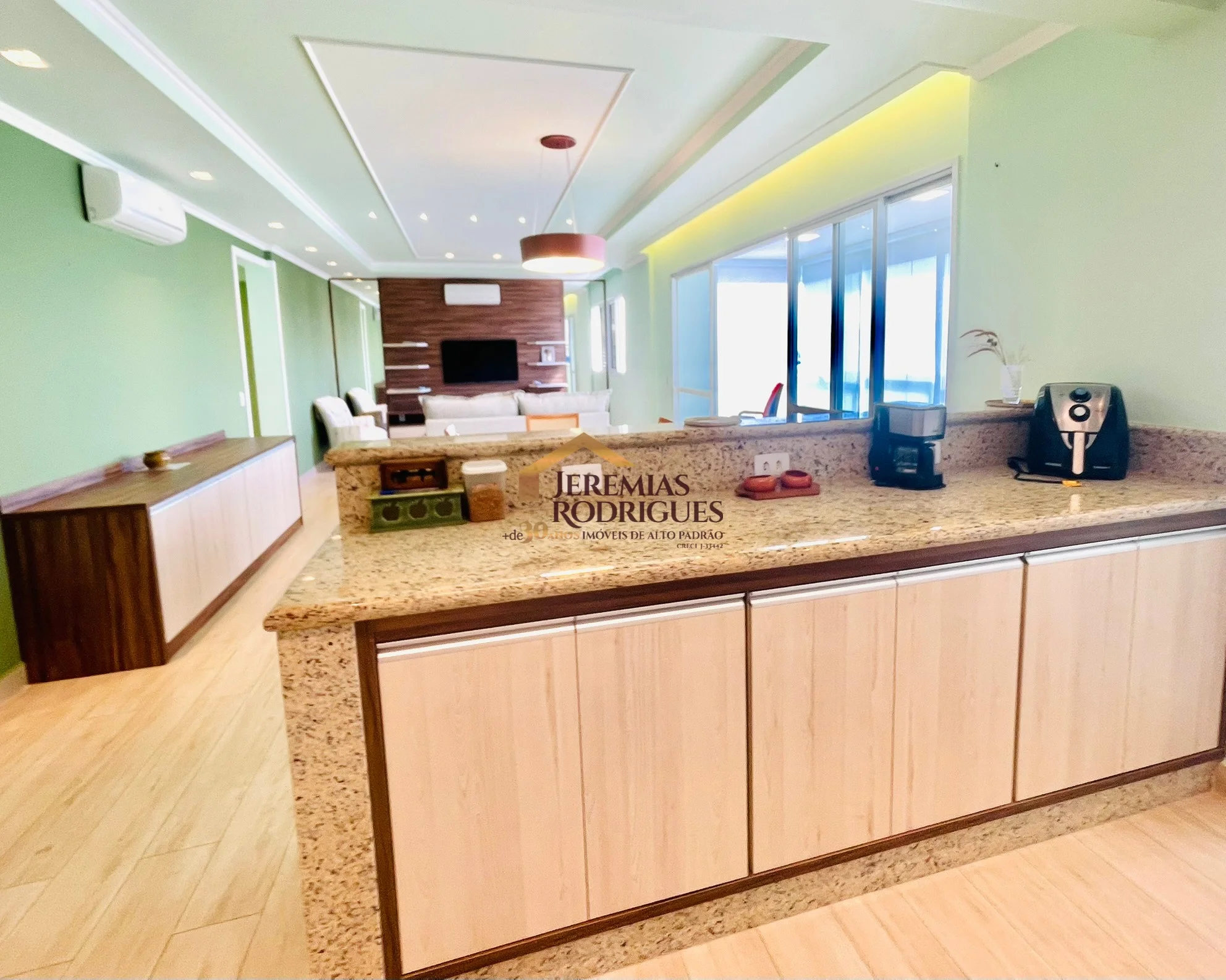 Apartamento para locação e venda Porteira fechada no Edifício Vert Residence em Taubaté/SP.