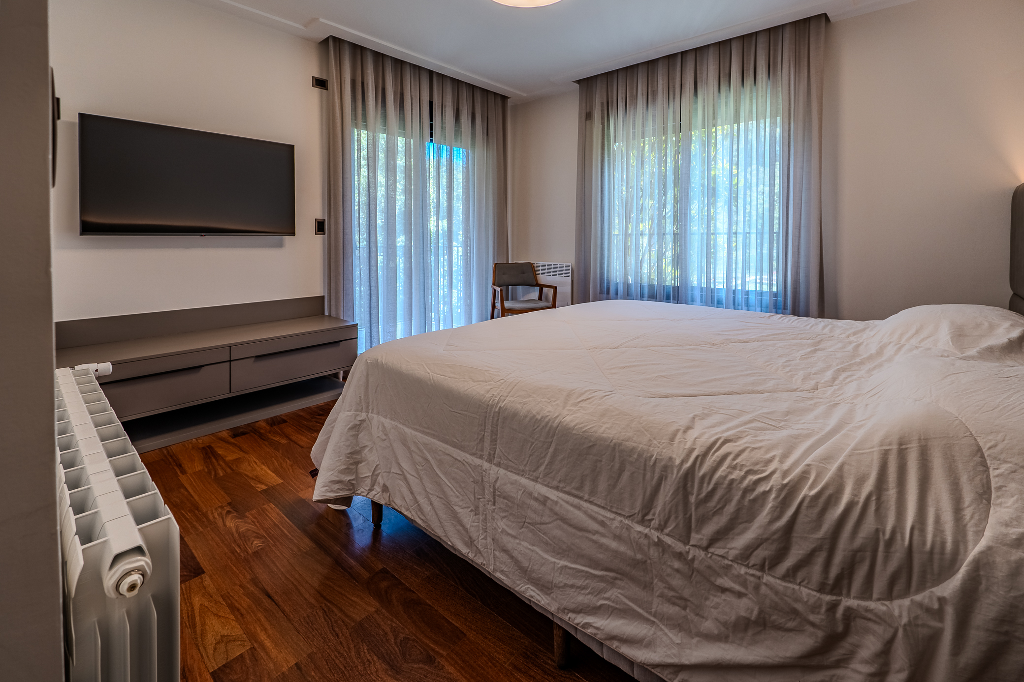 Mansão à venda com 5 suítes no Condomínio Reserva Figueiredo em Campos do Jordão/SP. 