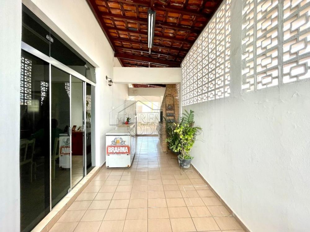 Casa para alugar por R$ 6.500,00 - Taubaté/SP