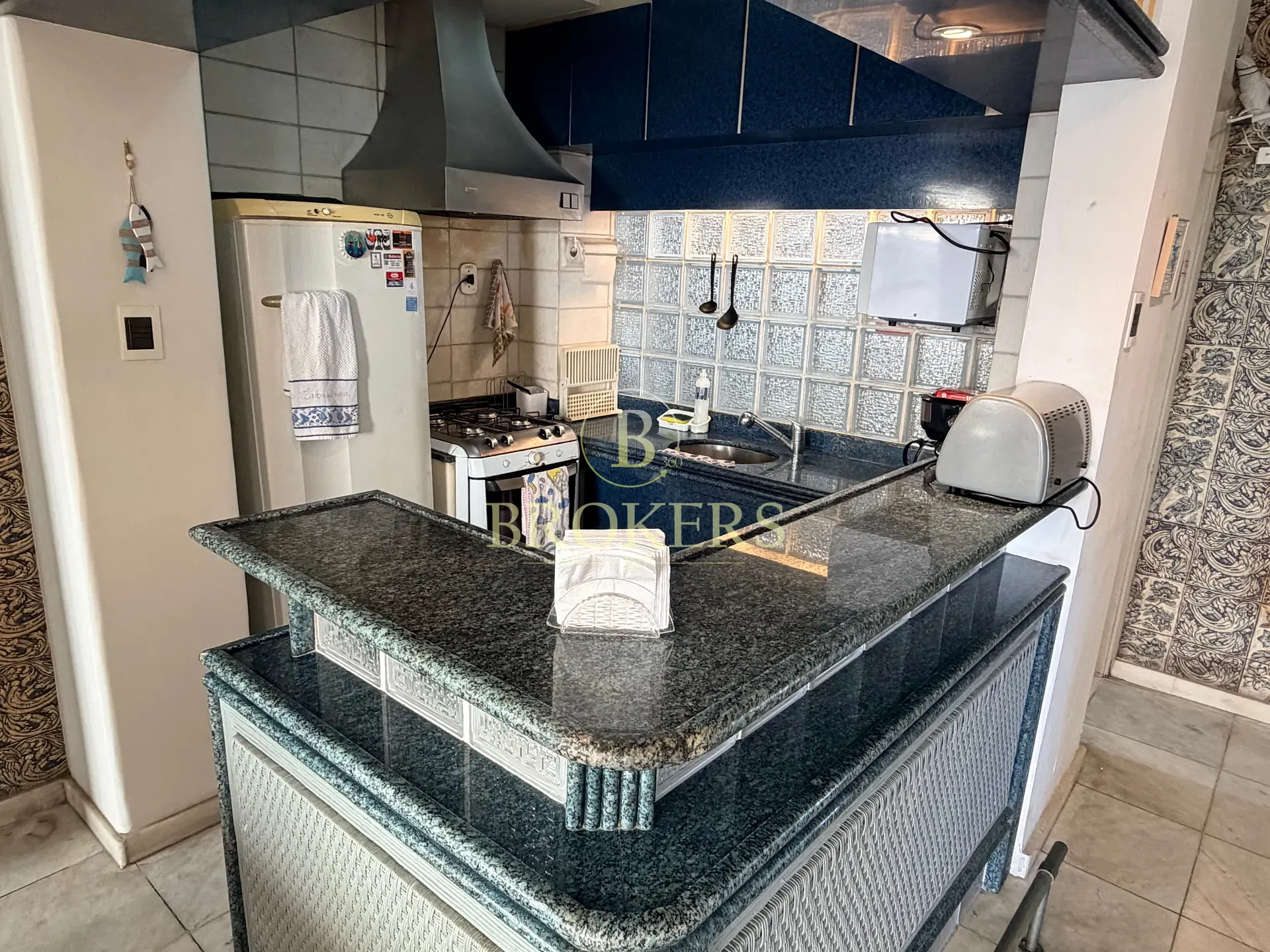 Apartamento de 1 suite à venda com vista mar exclusiva a 50m da areia em Copacabana com potencial i — foto 15