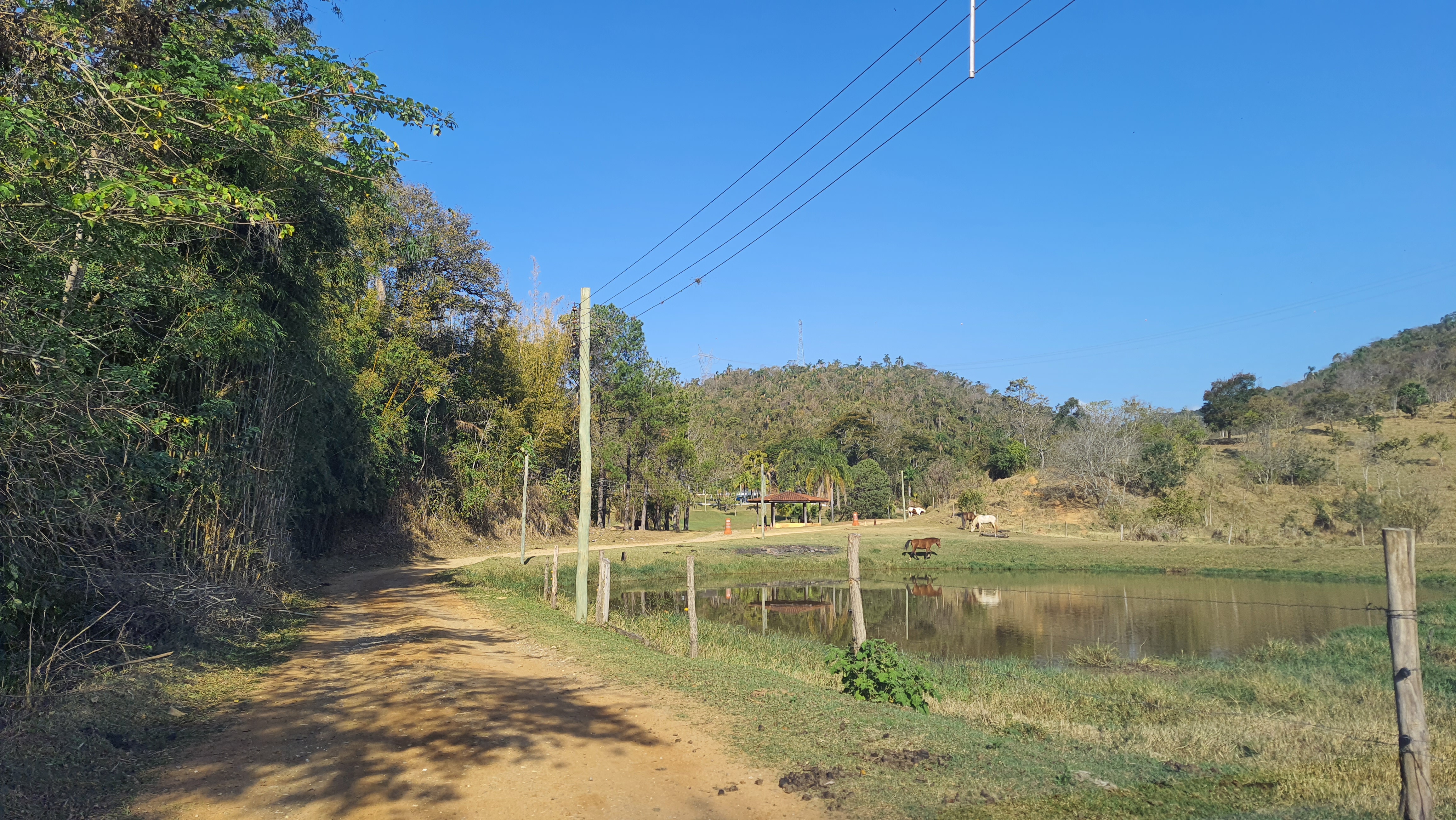 Área à venda com 220.000 m² no bairro Cataguá em Taubaté/SP.