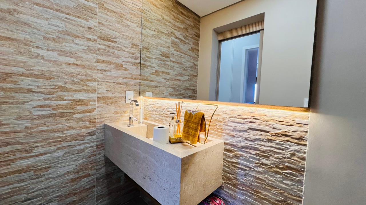 Apartamento à venda com 3 dormitórios, 109 m² no Condomínio Lucca em Taubaté/SP.