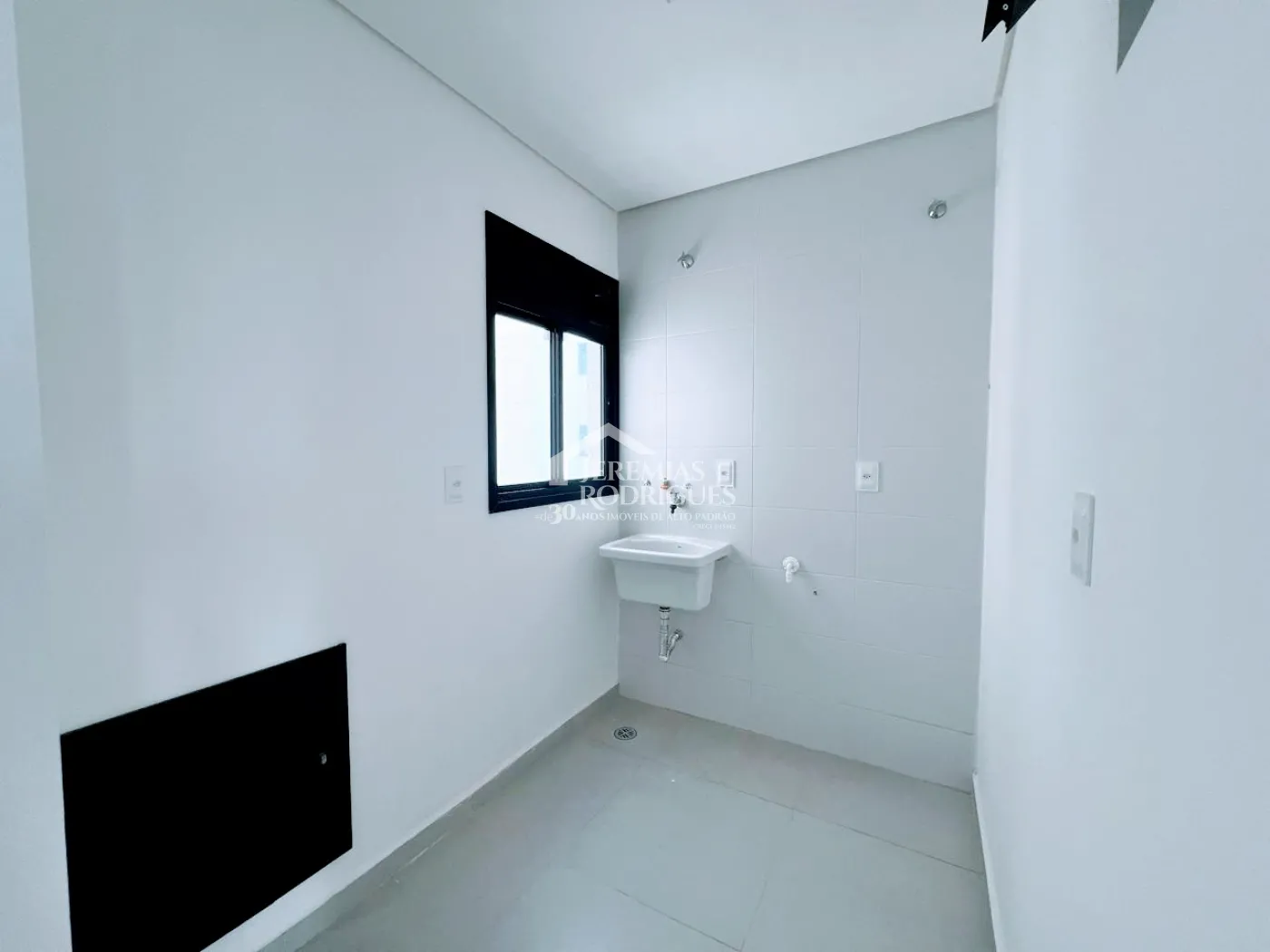 Apartamento à venda com 3 dormitórios, 109 m² - Condomínio Lucca- Taubaté/SP.