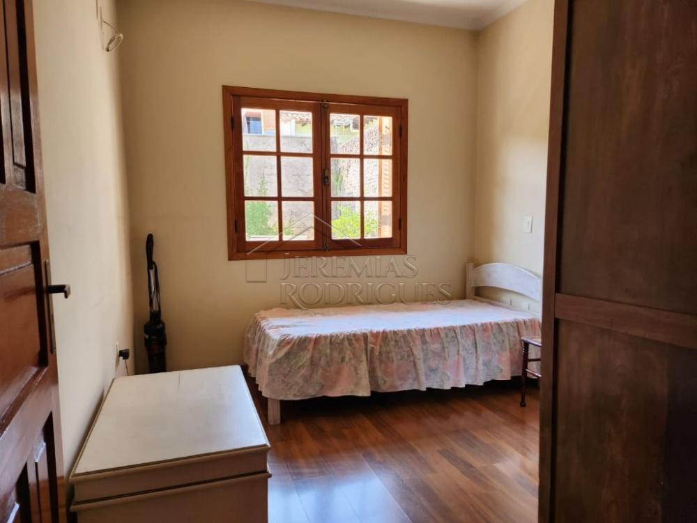 Casa à venda com 4 dormitórios no bairro Alto do Tabaú em  Pindamonhangaba/SP.