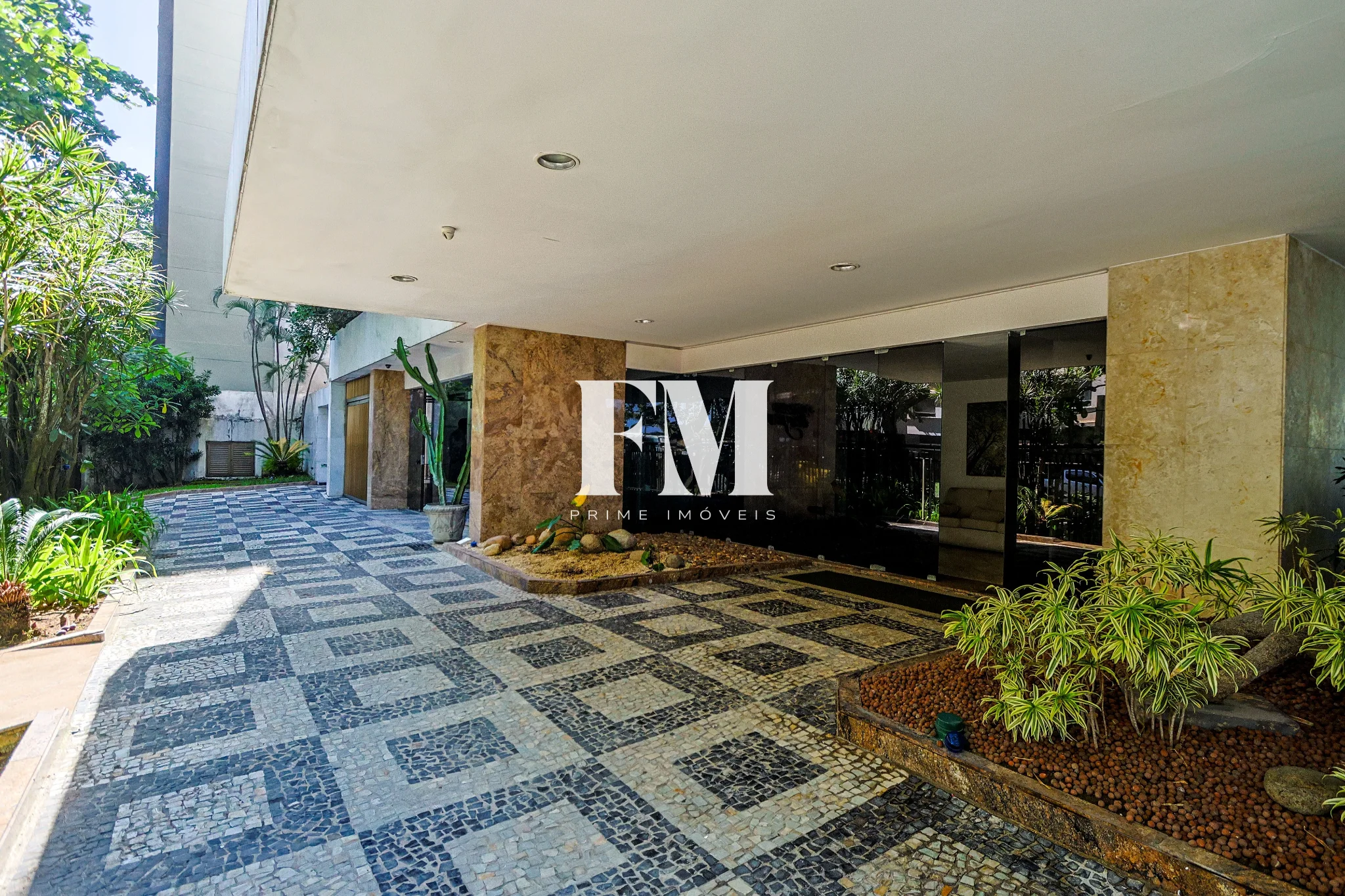 Exclusividade no Leblon: Imponente Apartamento de 187m² a Apenas 60 Metros da Praia na Av. Afrânio de Melo Franco - foto 39