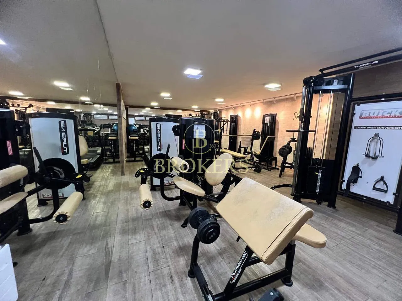 Mansão assinada por Duda Porto no Park Palace: 5 suítes, luxo contemporâneo e lazer completo por R$ — foto 51