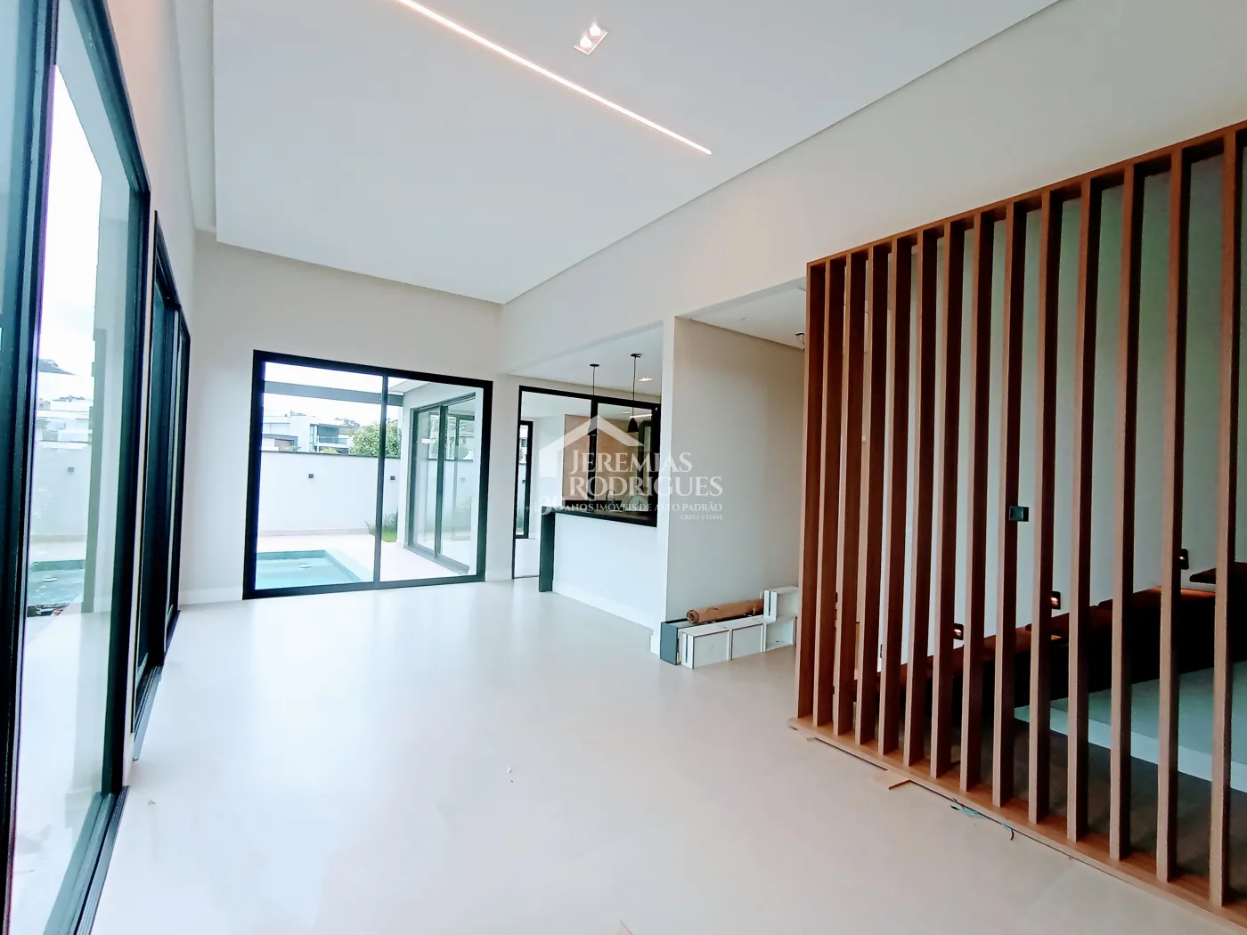 Casa à venda com 4 suítes no Condomínio Cyrella Landscape em Taubaté/SP