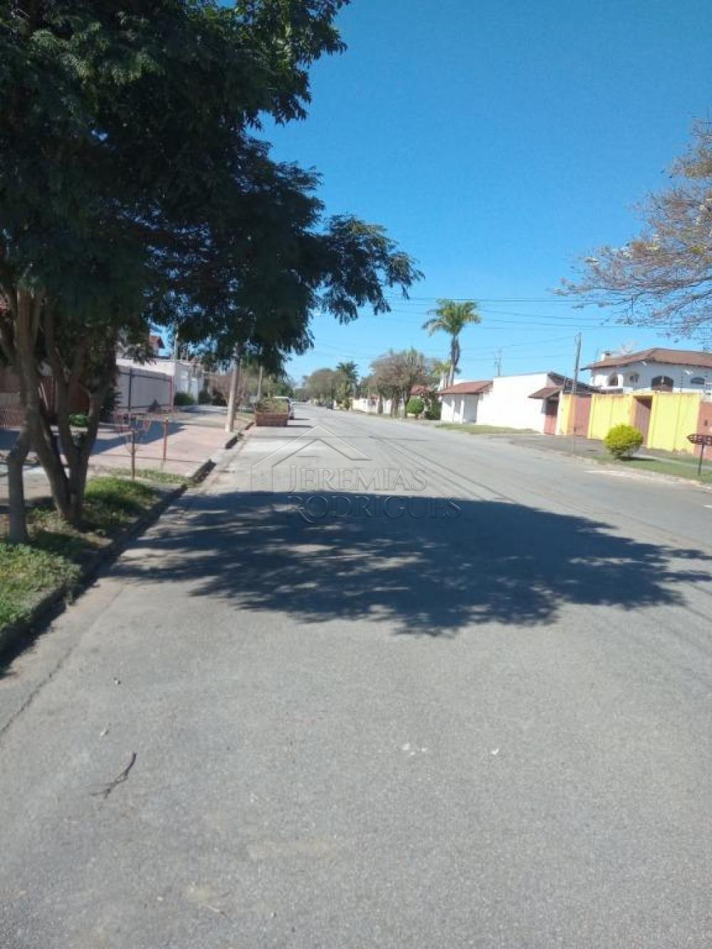 Casa com 4 quartos, 274 m² - Lessa - Pindamonhangaba/SP