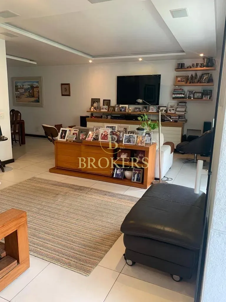 Apartamento à venda Rua Cosme Velho - Cosme Velho. Varanda, 4 quartos, sendo 2 suítes, 3 vagas na e — foto 6