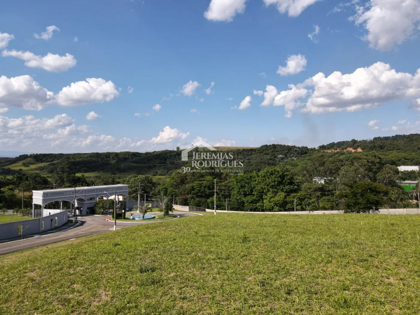 Terreno com 803 m² - Condomínio Altos da Quinta - São José dos Campos/SP