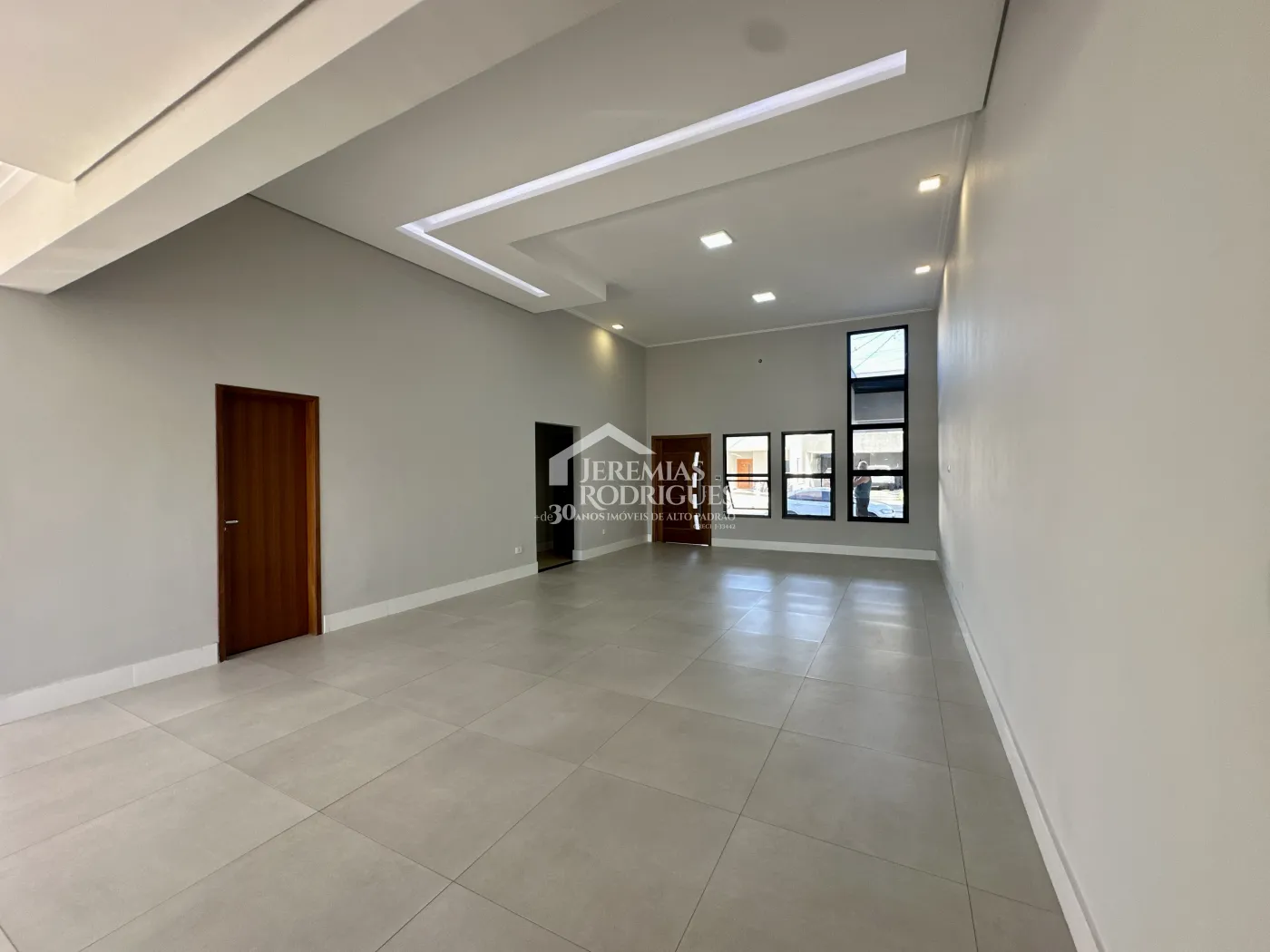 Casa para locação com 3 dormitórios no Condomínio Parque das Araucárias em Tremembé/SP