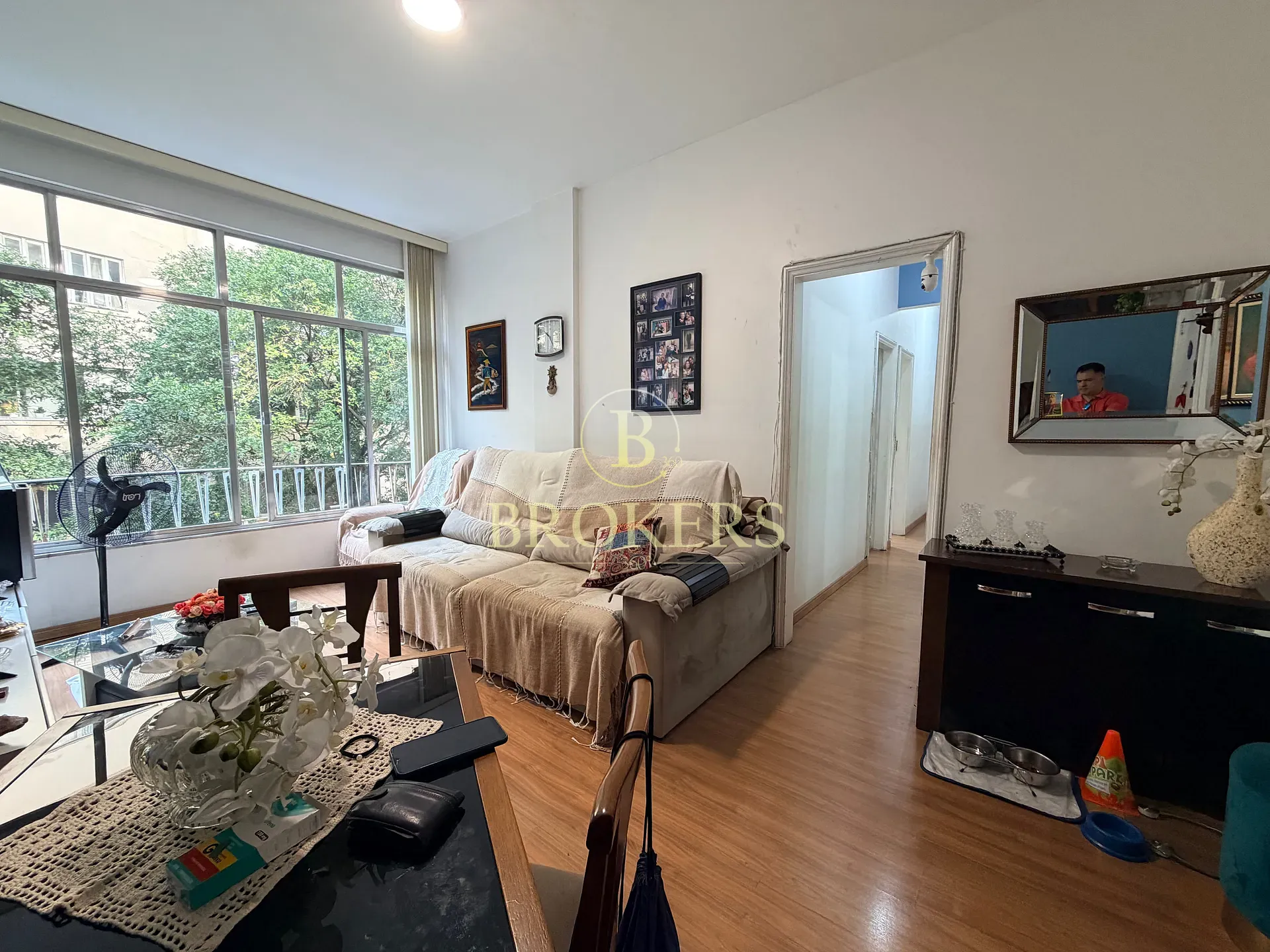 Apartamento à venda de 3 quartos com charme e praticidade a passos do metrô e da praia em Copacaban — foto 2