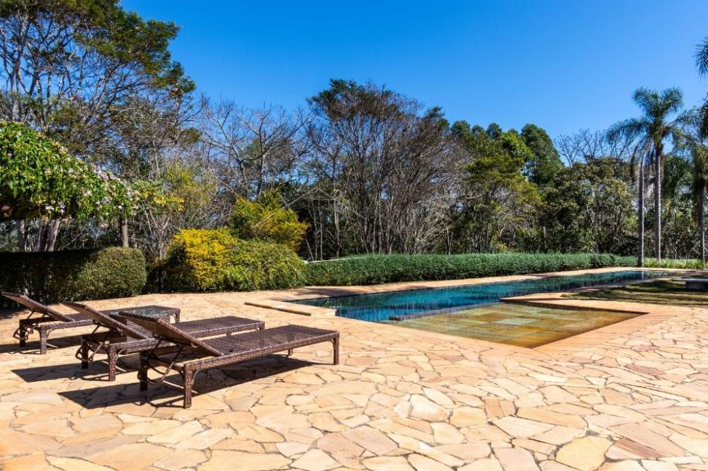 Sítio com 7 quartos, 38 hectares - Cachoeira Grande - Lagoinha/SP