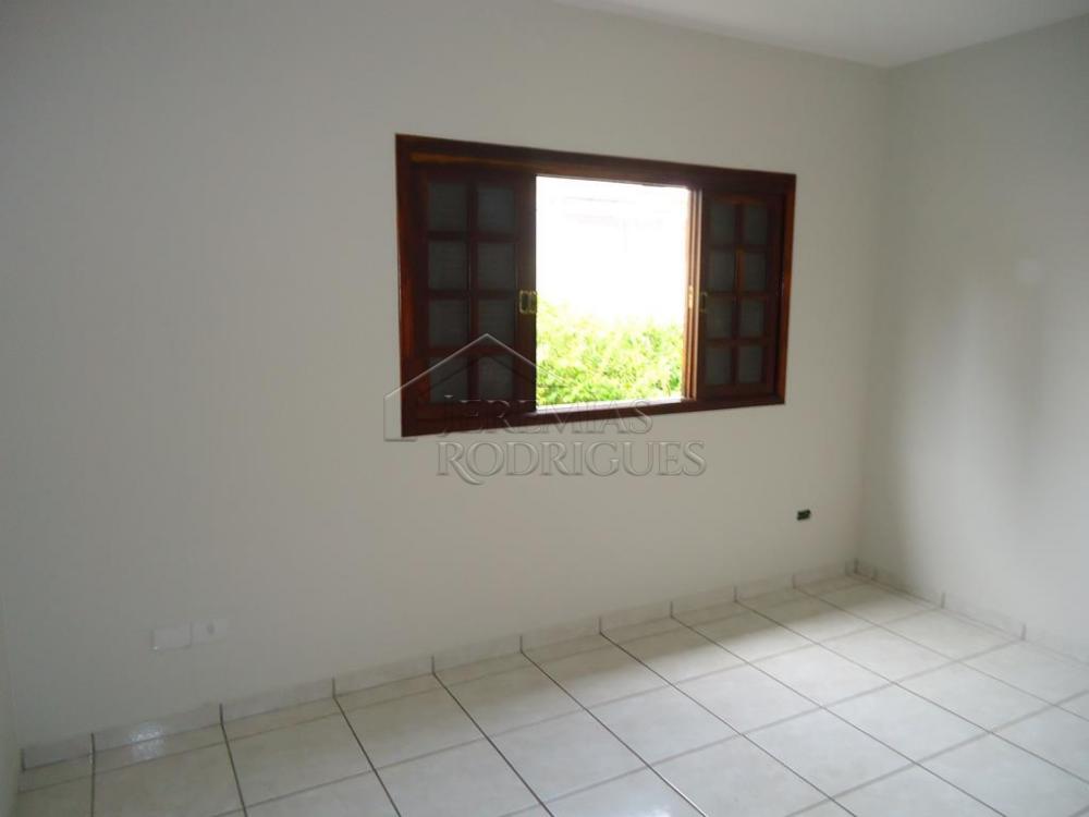 Casa à venda no Condomínio Taubaté Village