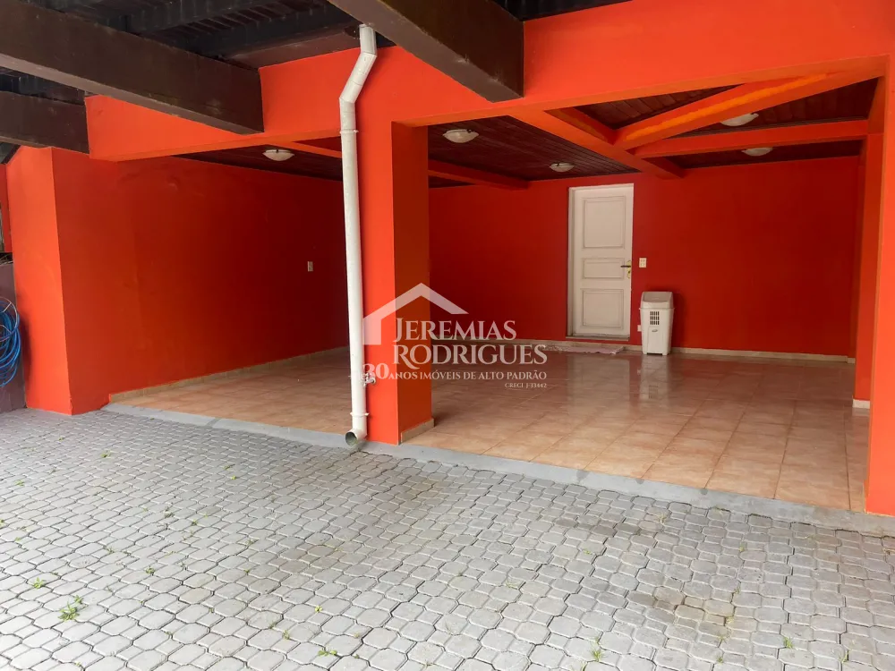 Casa com 6 dormitórios, 362 m² - Condomínio Iporanga, em Campos do Jordão/SP.