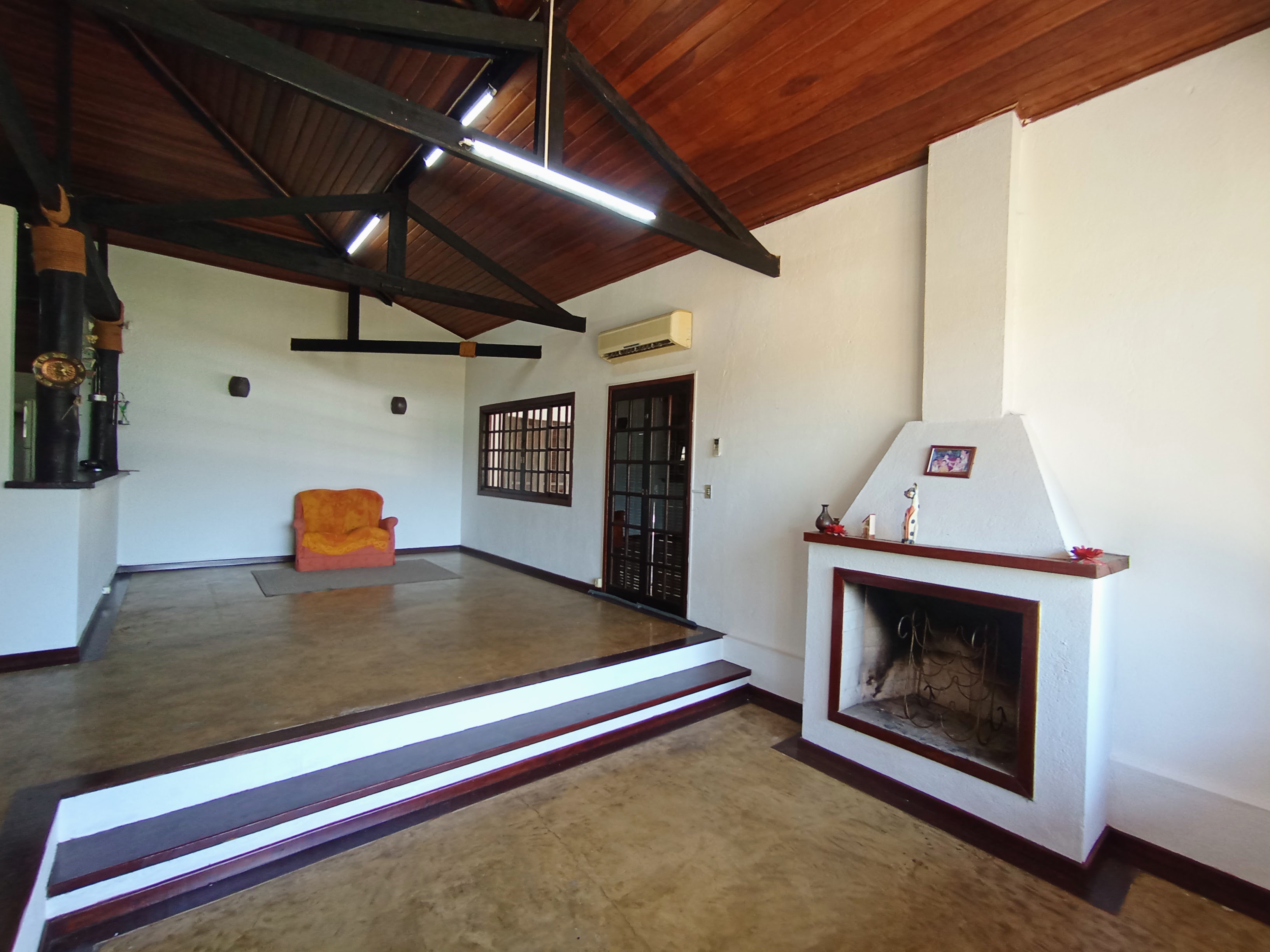Sítio à venda com 24.000 m² no bairro Mandú em Pindamonhangaba/SP.